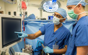 Anesthesiologist and Fellow in OR