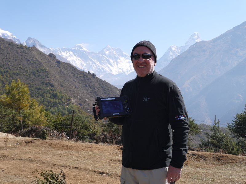 Chris Young is shown with the MobileDemand tablet used for downloading the pulse oximetry data collected on the 9 volunteers.