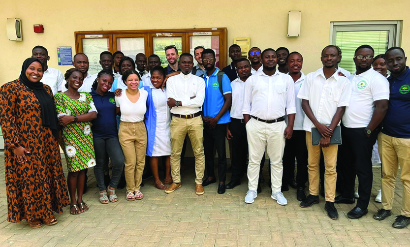 Duke trainees with nurse anesthesia students at the School of Anaesthesia, Ridge Hospital.