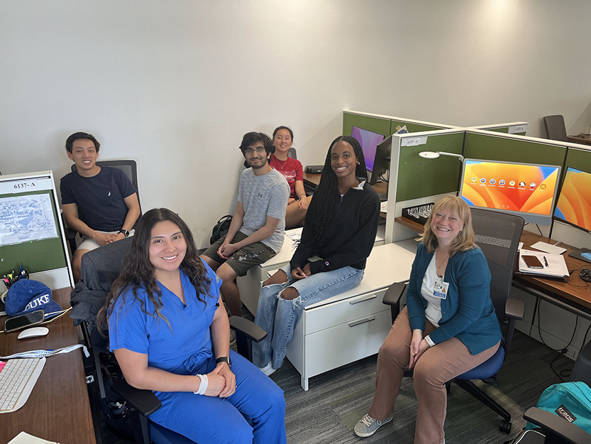 Hanging out in the cubicle space after a HAPN lab meeting. Sept. 2024.