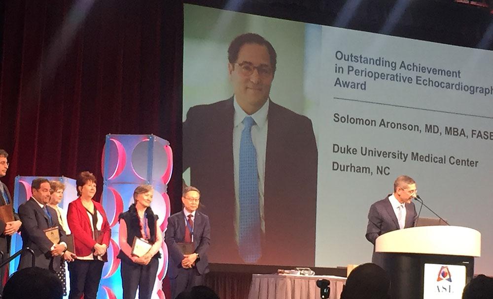 Dr. Aronson receives his Outstanding Achievement in Perioperative Echocardiography Awar