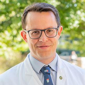 John Whittle, MBBS, MD, FHEA, FRCA, FFICM - 2019 DIG Recipient